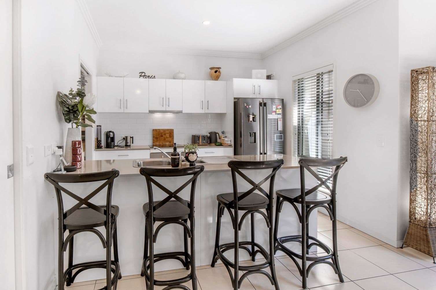 10 Careel Close, Helensvale QLD 4212, Helensvale - Thumbnail 4