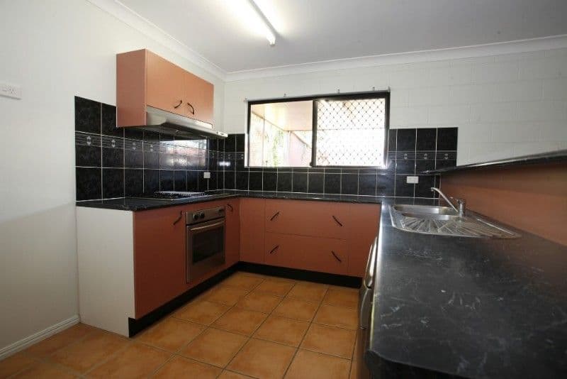 23 Gilmour Crescent, KIRWAN QLD 4817, Kirwan - Thumbnail 3