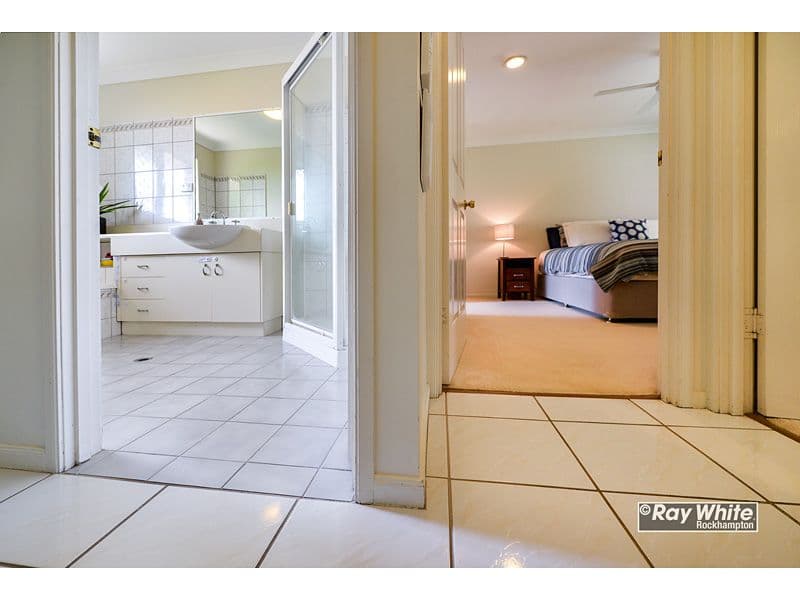 31 Permien Street, Norman Gardens QLD 4701, Norman Gardens - Thumbnail 6