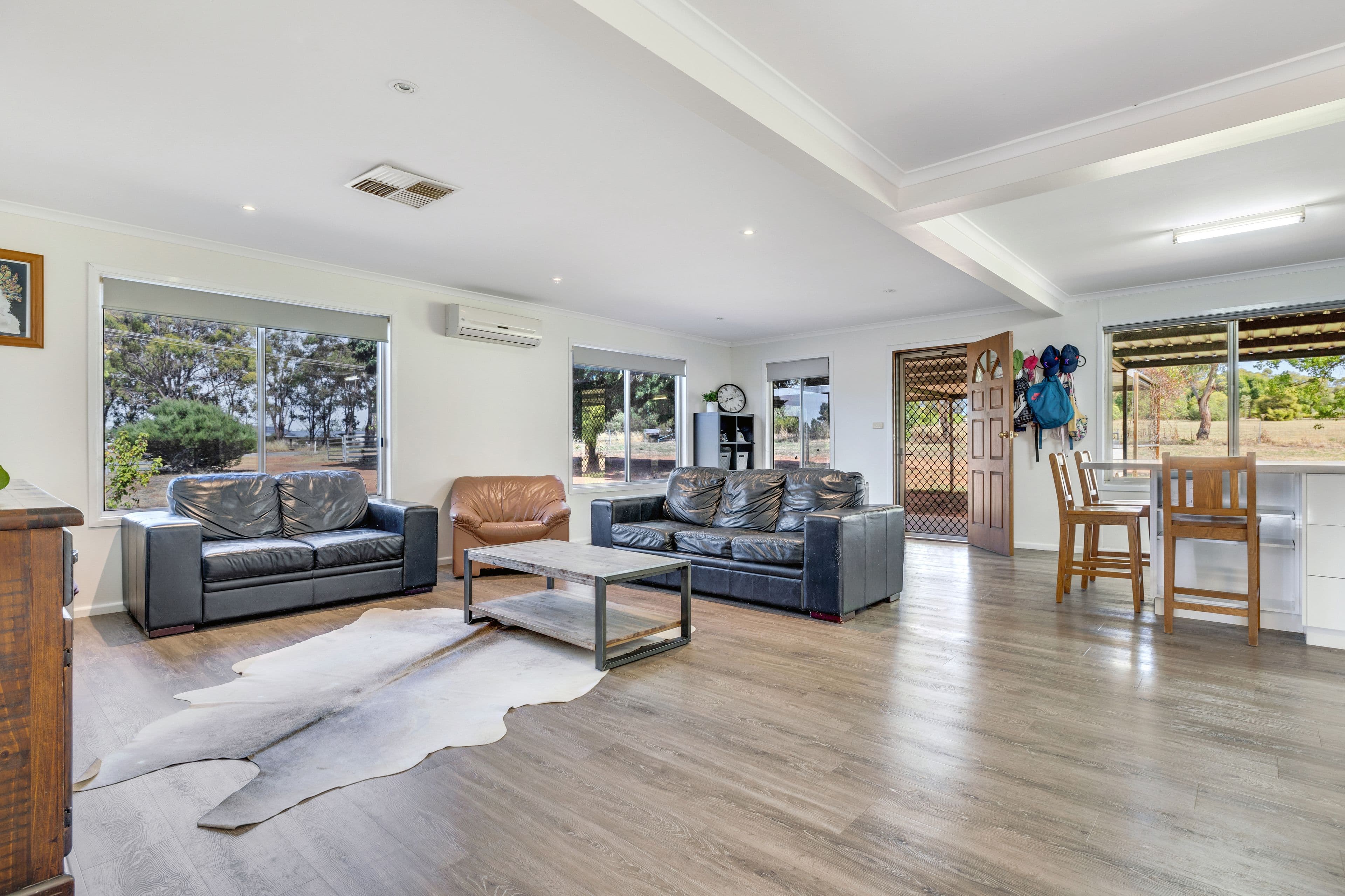 3130 Coolamon Road, Coolamon NSW 2701, Coolamon - Thumbnail 2