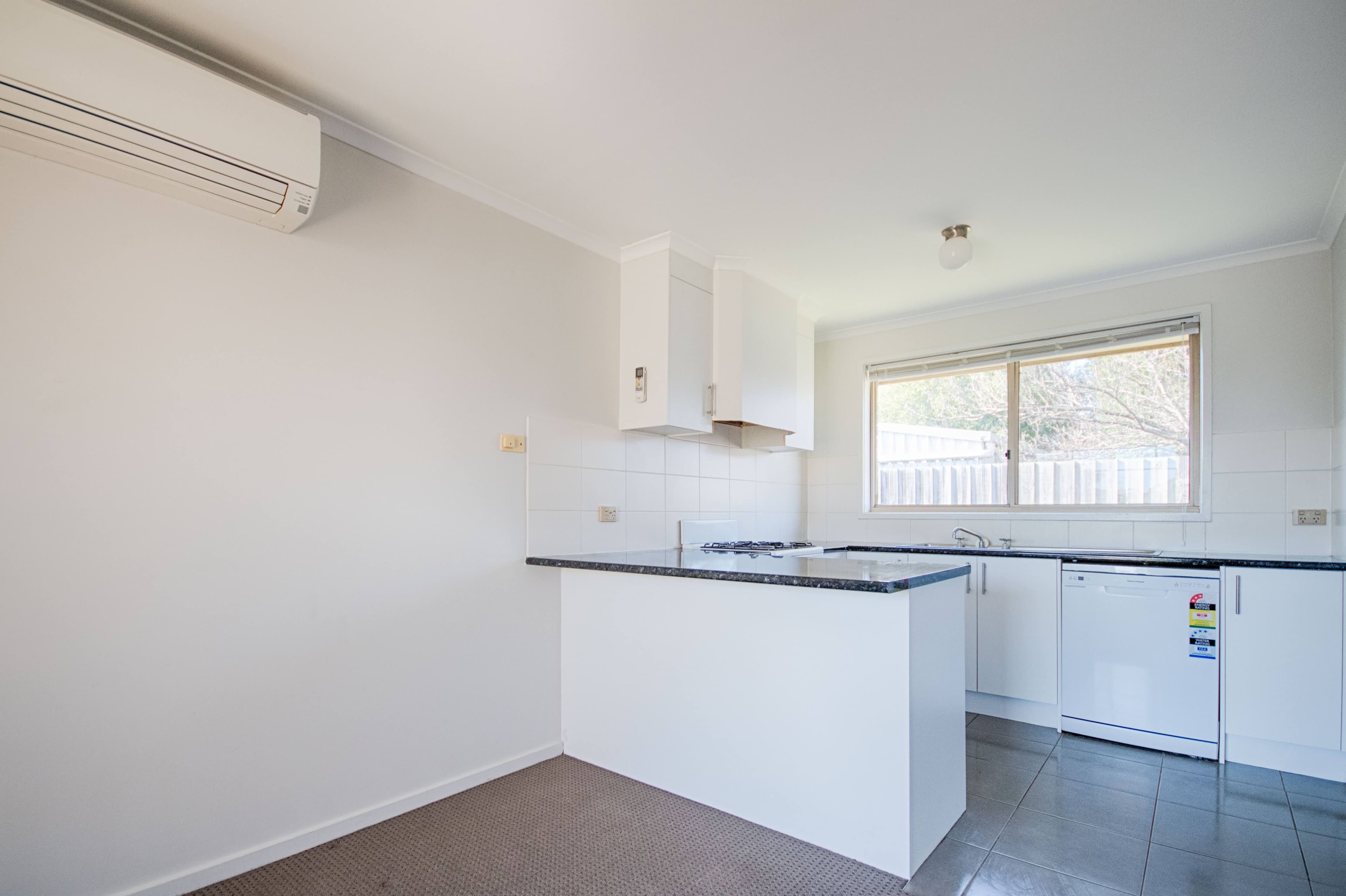 7 Patrick Street, Whittington VIC 3219, Whittington - Thumbnail 4