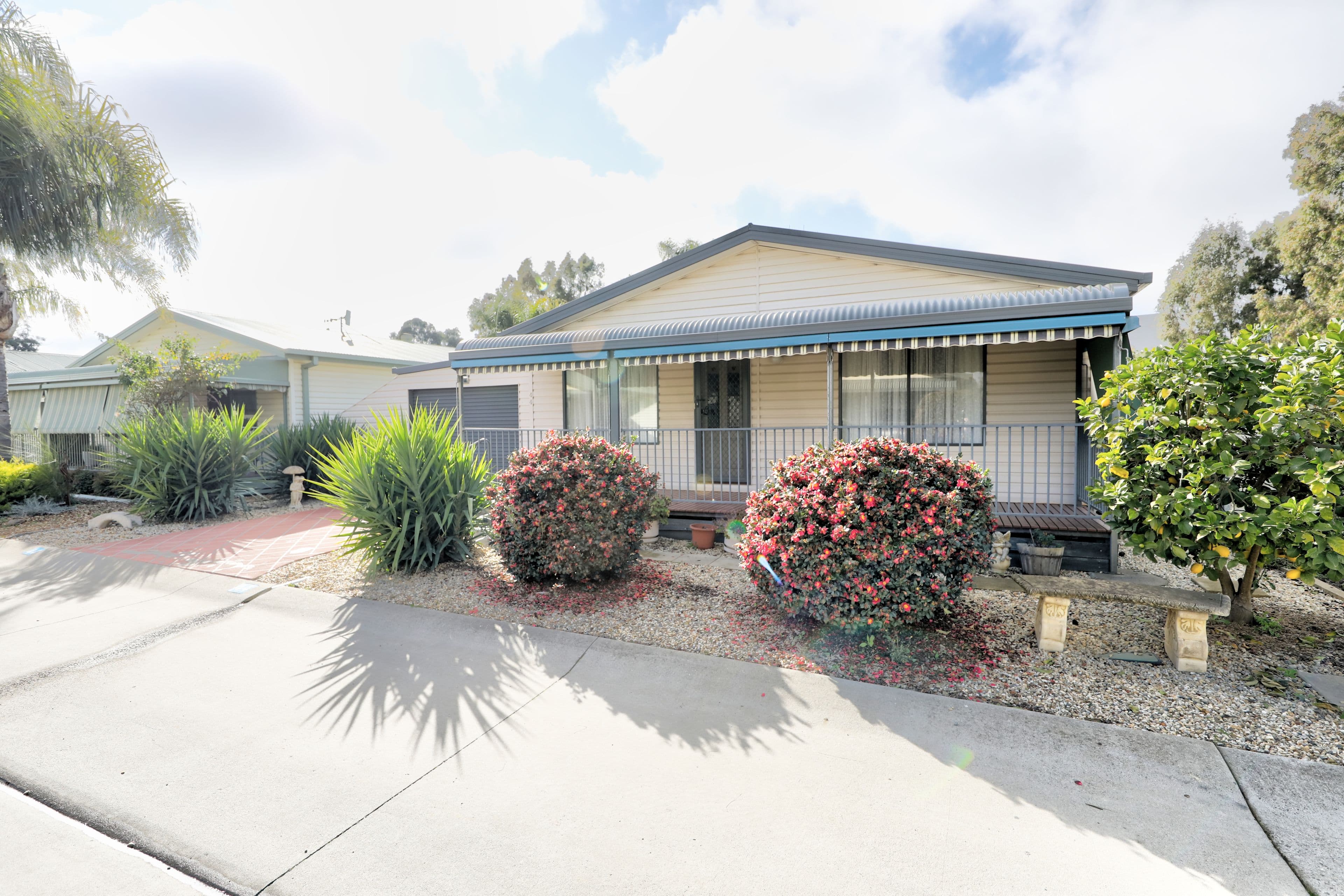 44 Oasis Drive, Cobram VIC 3644, Cobram - Thumbnail 2