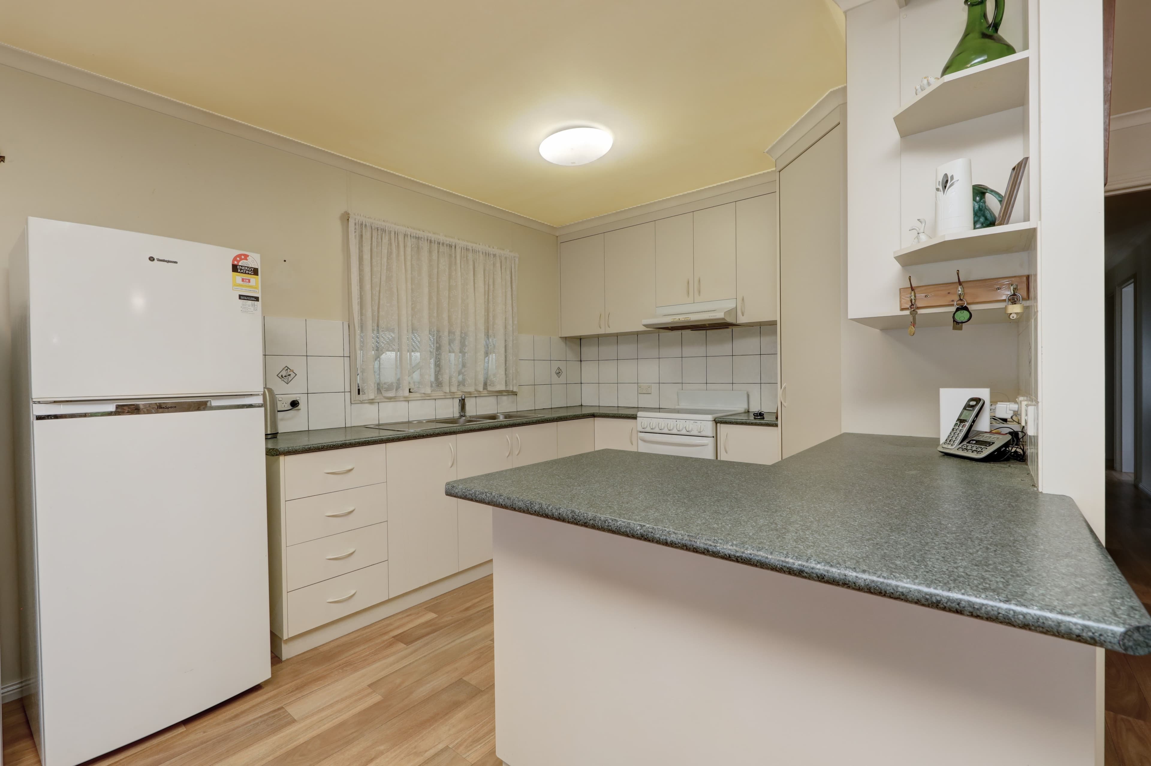 44 Oasis Drive, Cobram VIC 3644, Cobram - Thumbnail 4
