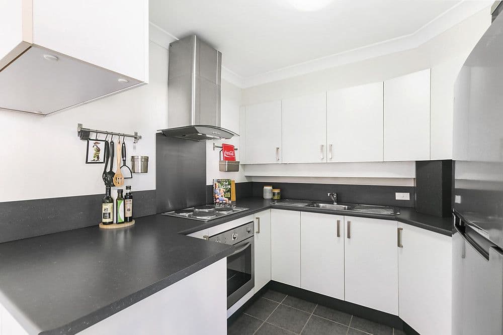 5 Campbell Parade, Bondi Beach NSW 2026, Bondi Beach - Thumbnail 3