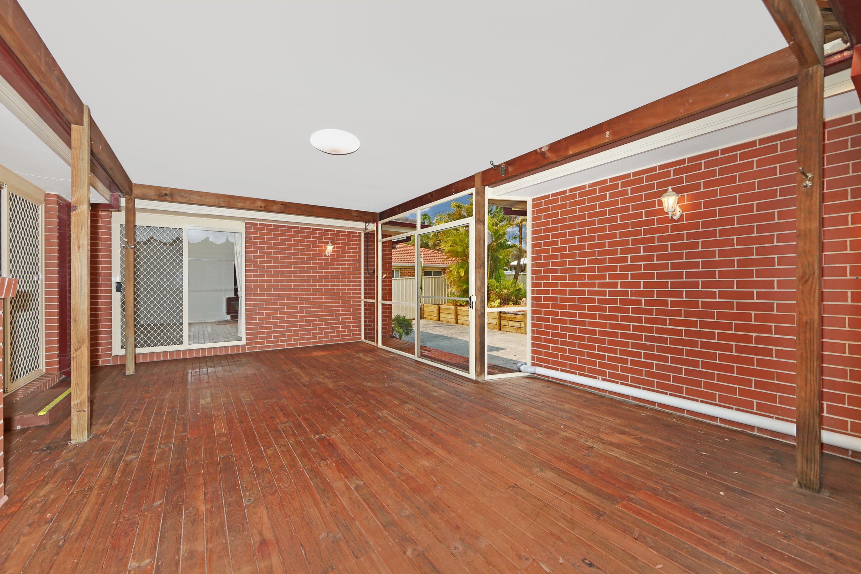2 Mills Place, Buff Point - Thumbnail 8