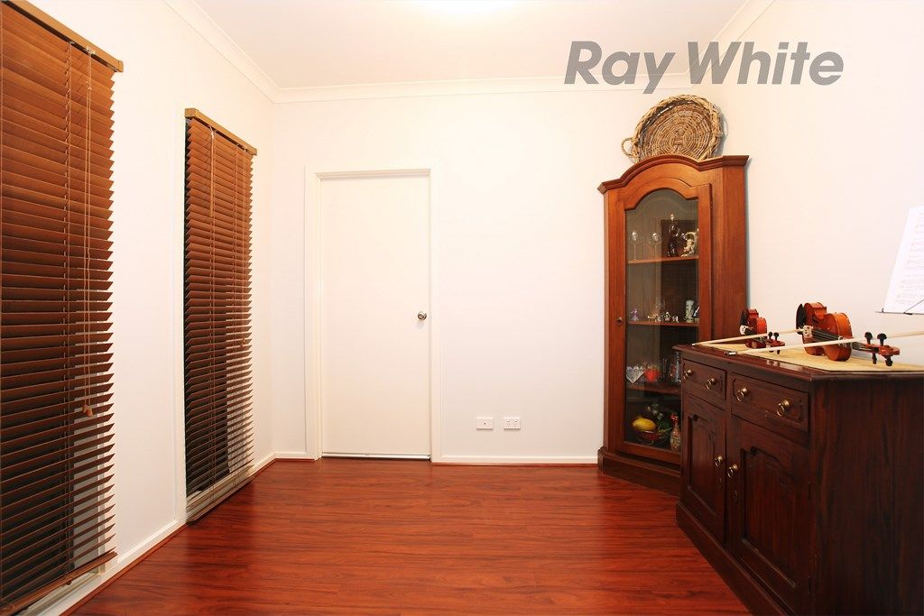 10 Fantail Crescent, WILLIAMS LANDING VIC 3027, Williams Landing - Thumbnail 3
