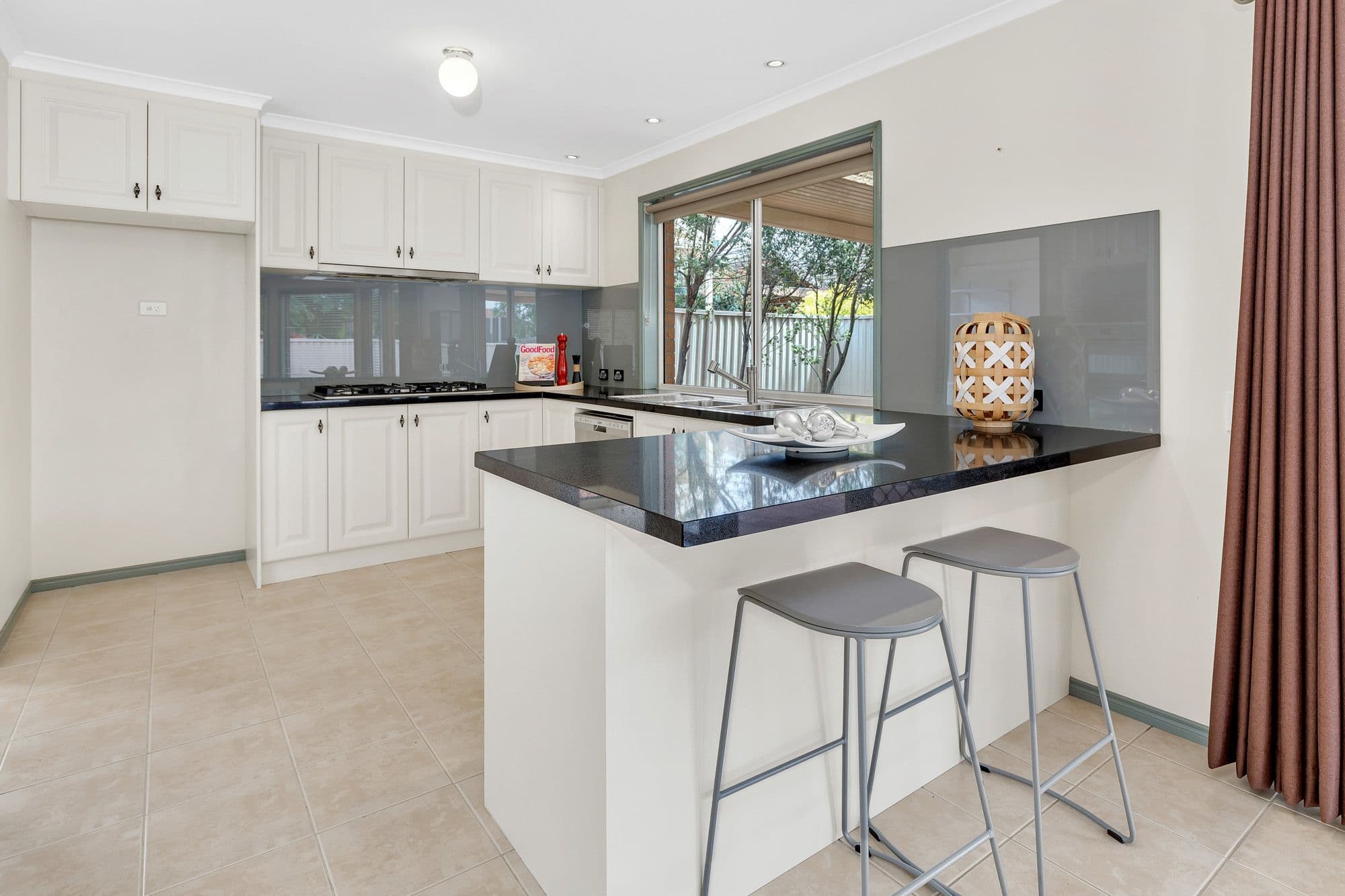 4 The Parkway, Tarneit VIC 3029, Tarneit - Thumbnail 4