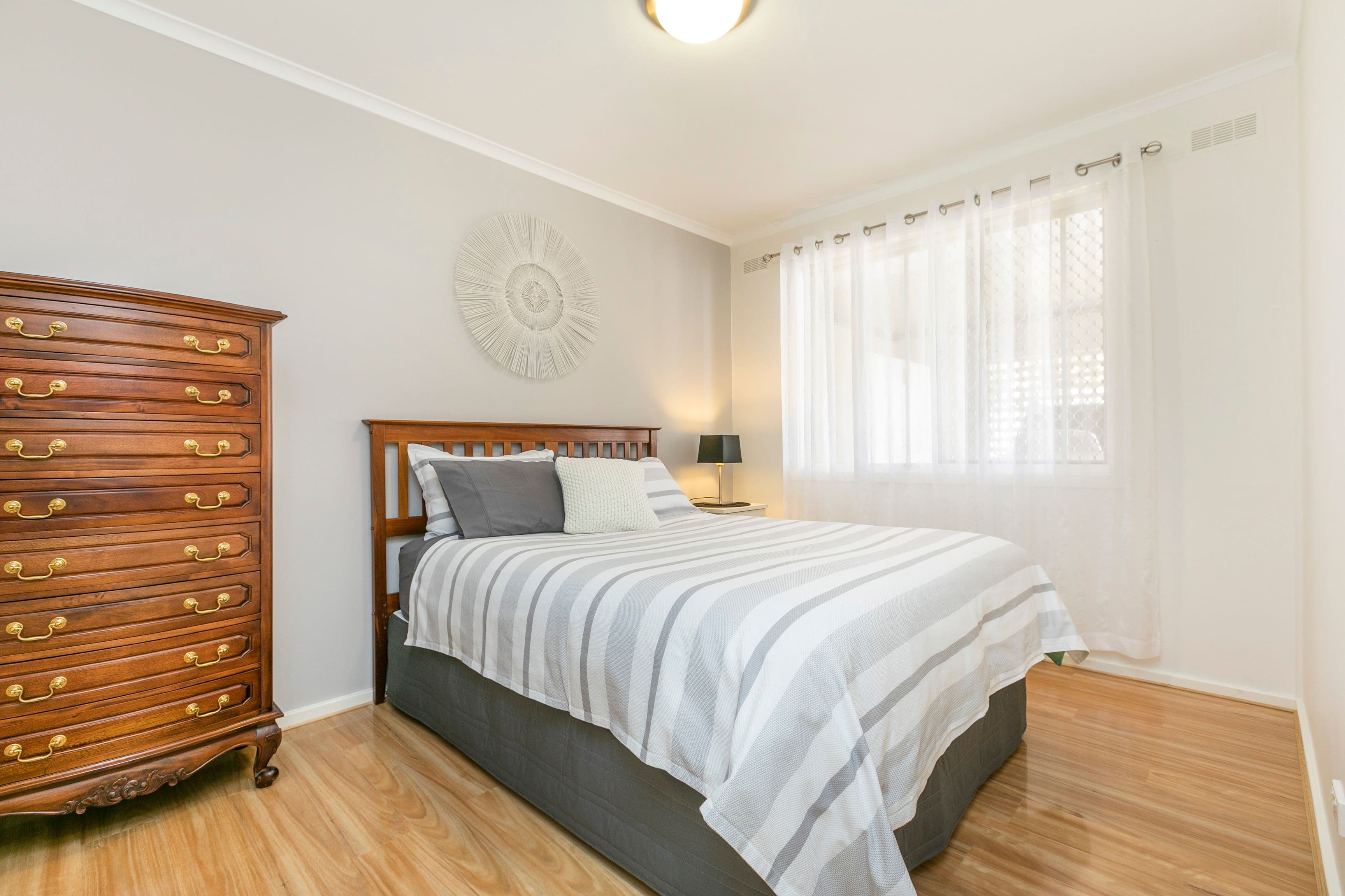 83 Warren Road, Modbury North SA 5092, Modbury North - Thumbnail 4