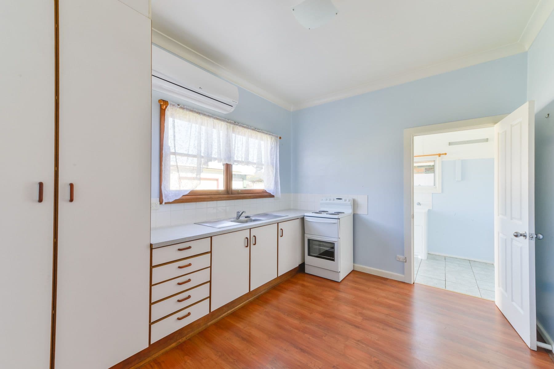 9 Electra Street, Tamworth NSW 2340, South Tamworth - Thumbnail 4