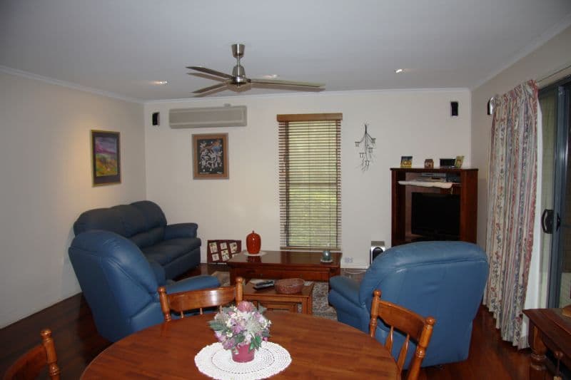 5 Baronia Court, EVERTON HILLS QLD 4053, Everton Hills - Thumbnail 3