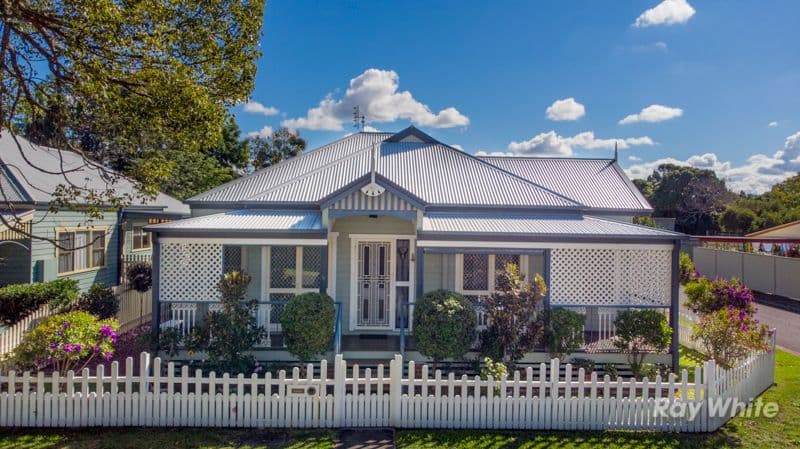 17 Alice Street, Grafton - Image 1