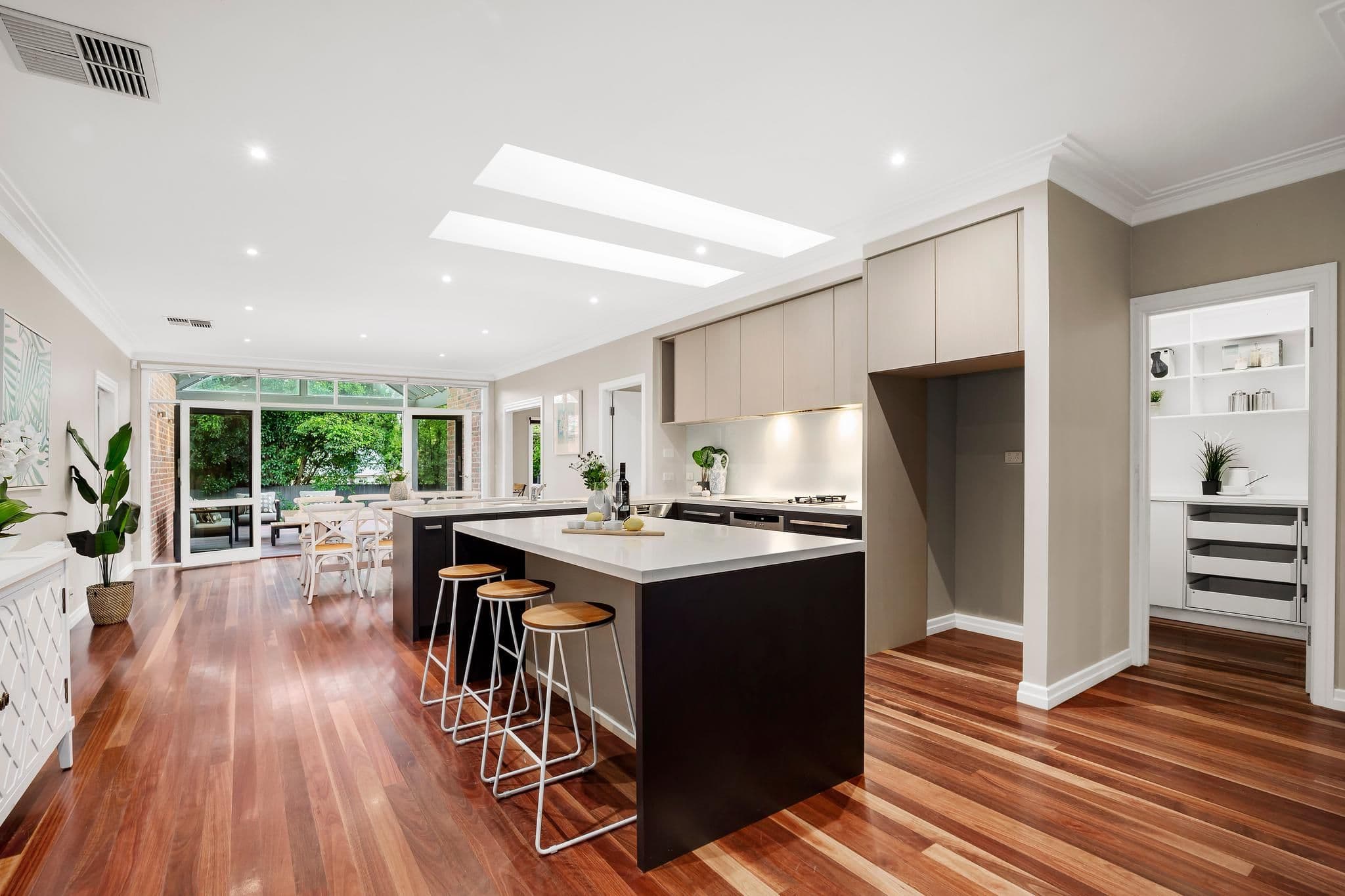 54 Owen Street, Mitcham VIC 3132, Mitcham - Thumbnail 5