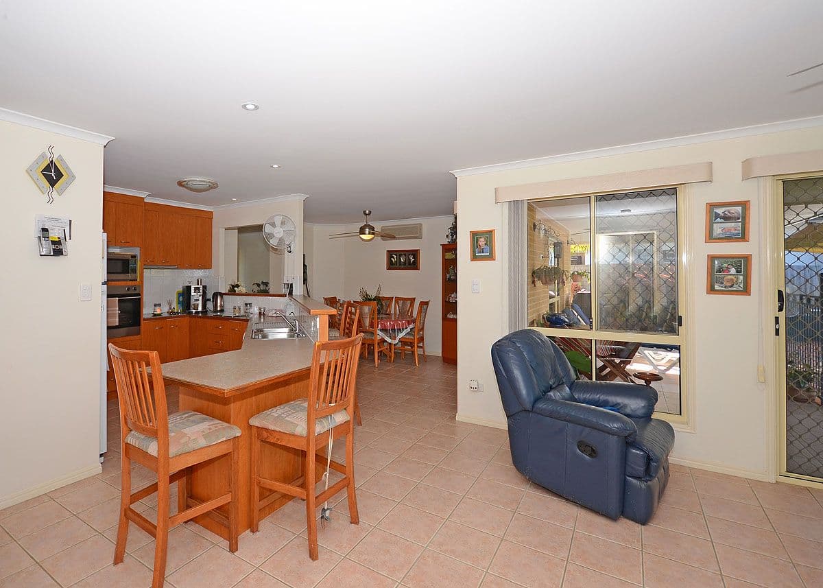 11 Treviso Court, URANGAN QLD 4655, Urangan - Thumbnail 7