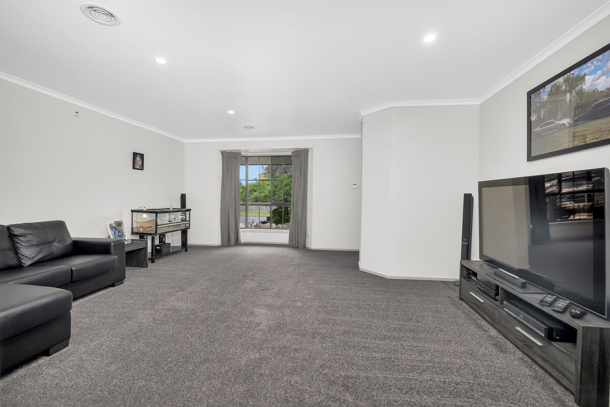 128 Westleigh Drive, Werribee VIC 3030, Werribee - Thumbnail 8