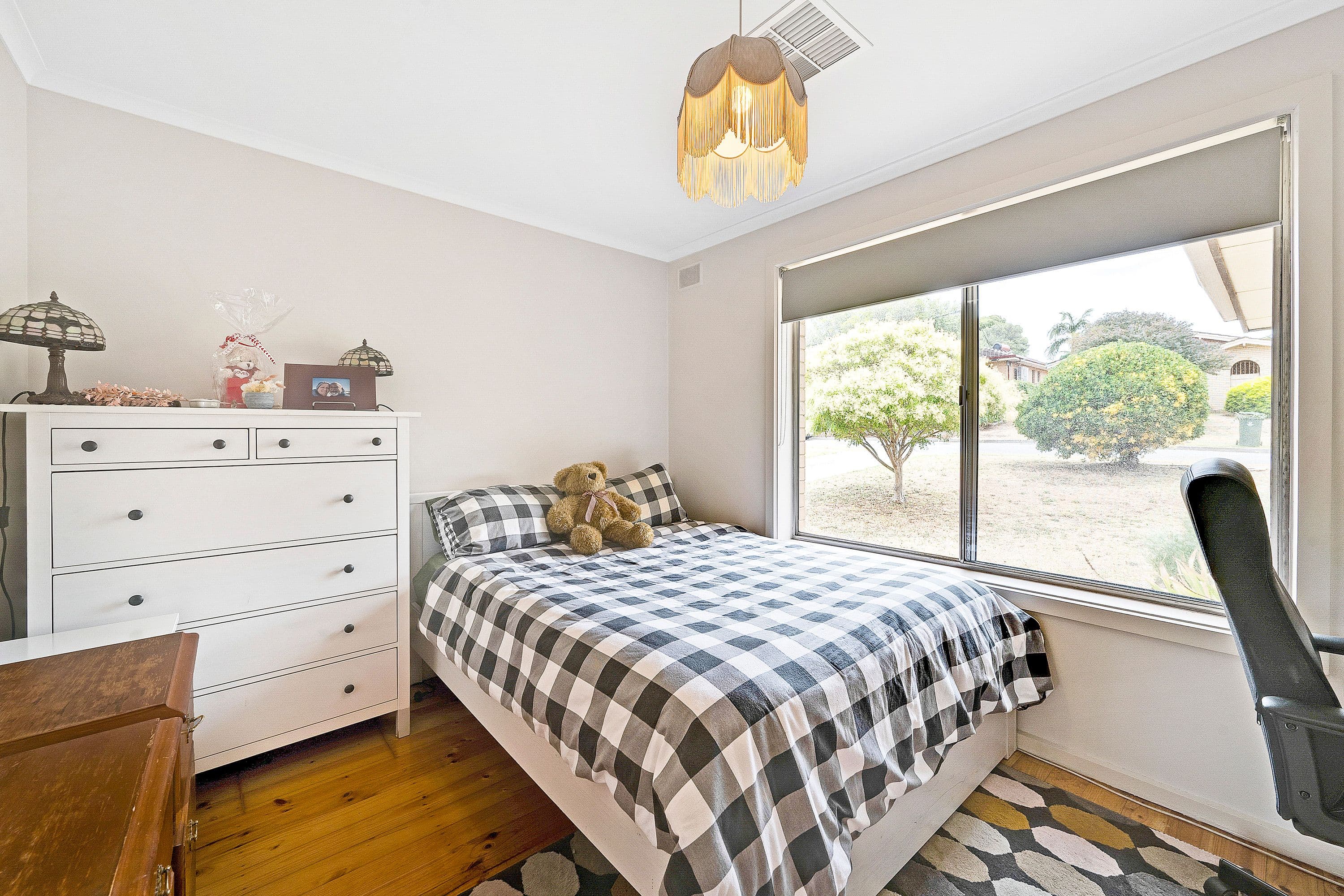 19 Anthony Road, Para Vista SA 5093, Para Vista - Thumbnail 3