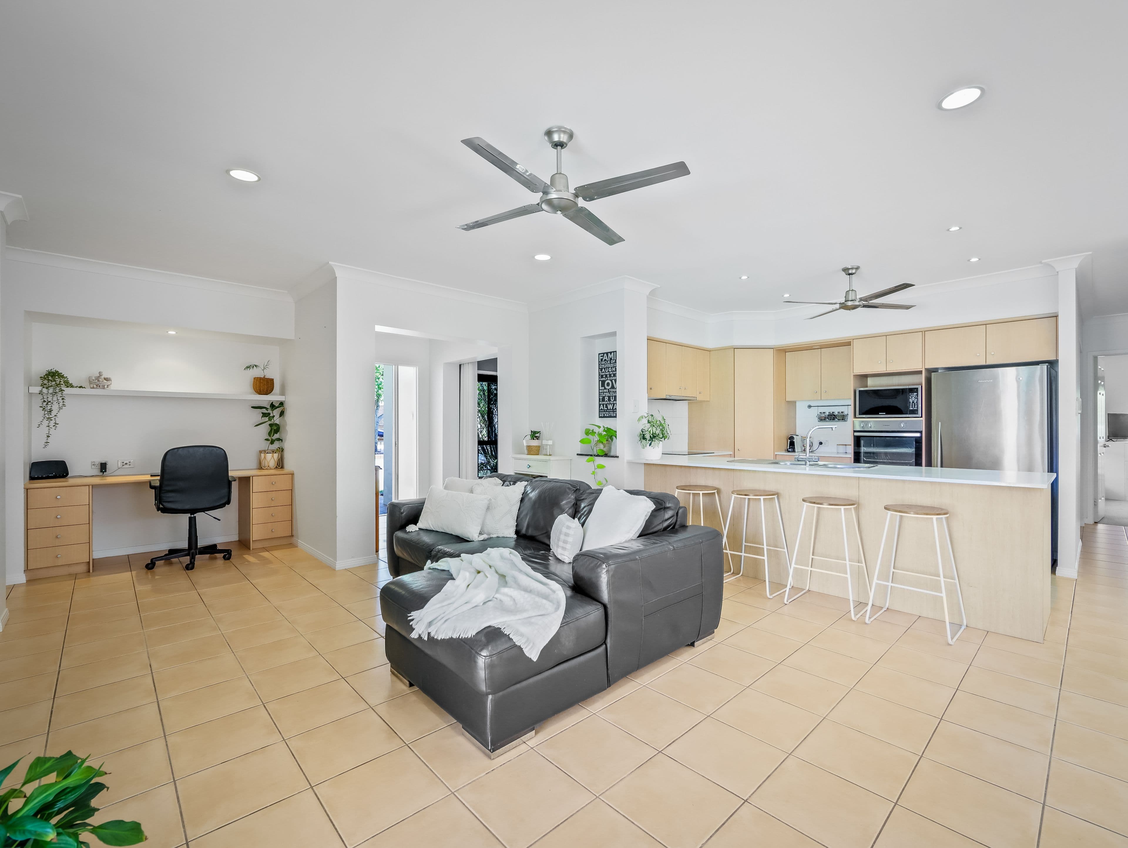 1 Mikado Way, Robina QLD 4226, Robina - Thumbnail 7