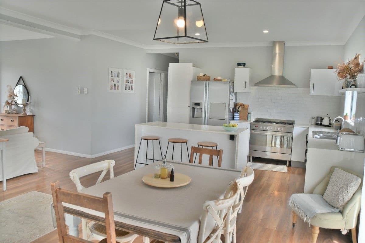 18-20 Hayview Court, Buccan QLD 4207, Buccan - Image 1
