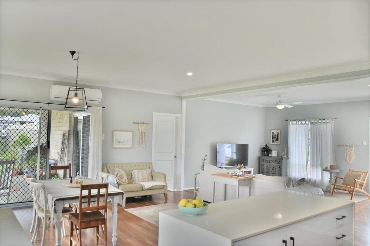18-20 Hayview Court, Buccan QLD 4207, Buccan - Thumbnail 4