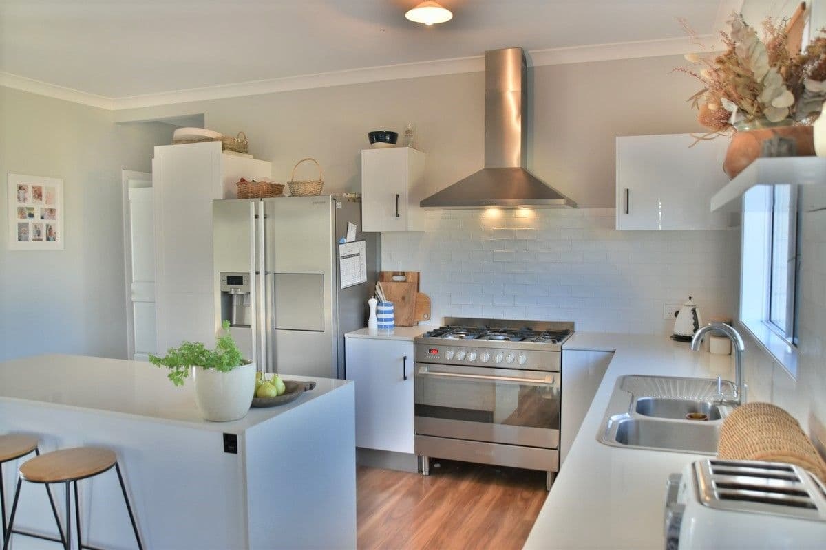 18-20 Hayview Court, Buccan QLD 4207, Buccan - Thumbnail 6