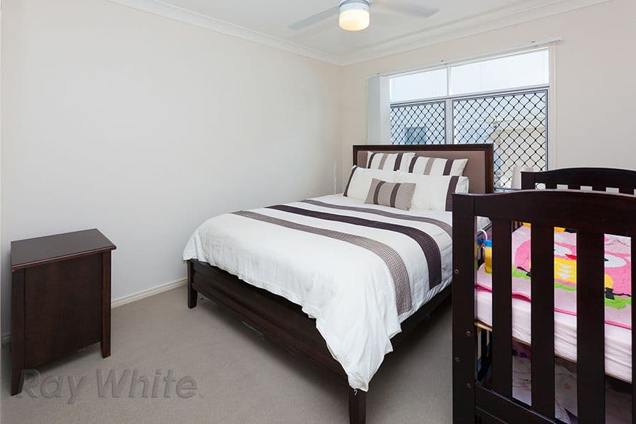 11 Epping Lane, SPRINGFIELD LAKES QLD 4300, Springfield Lakes - Thumbnail 5