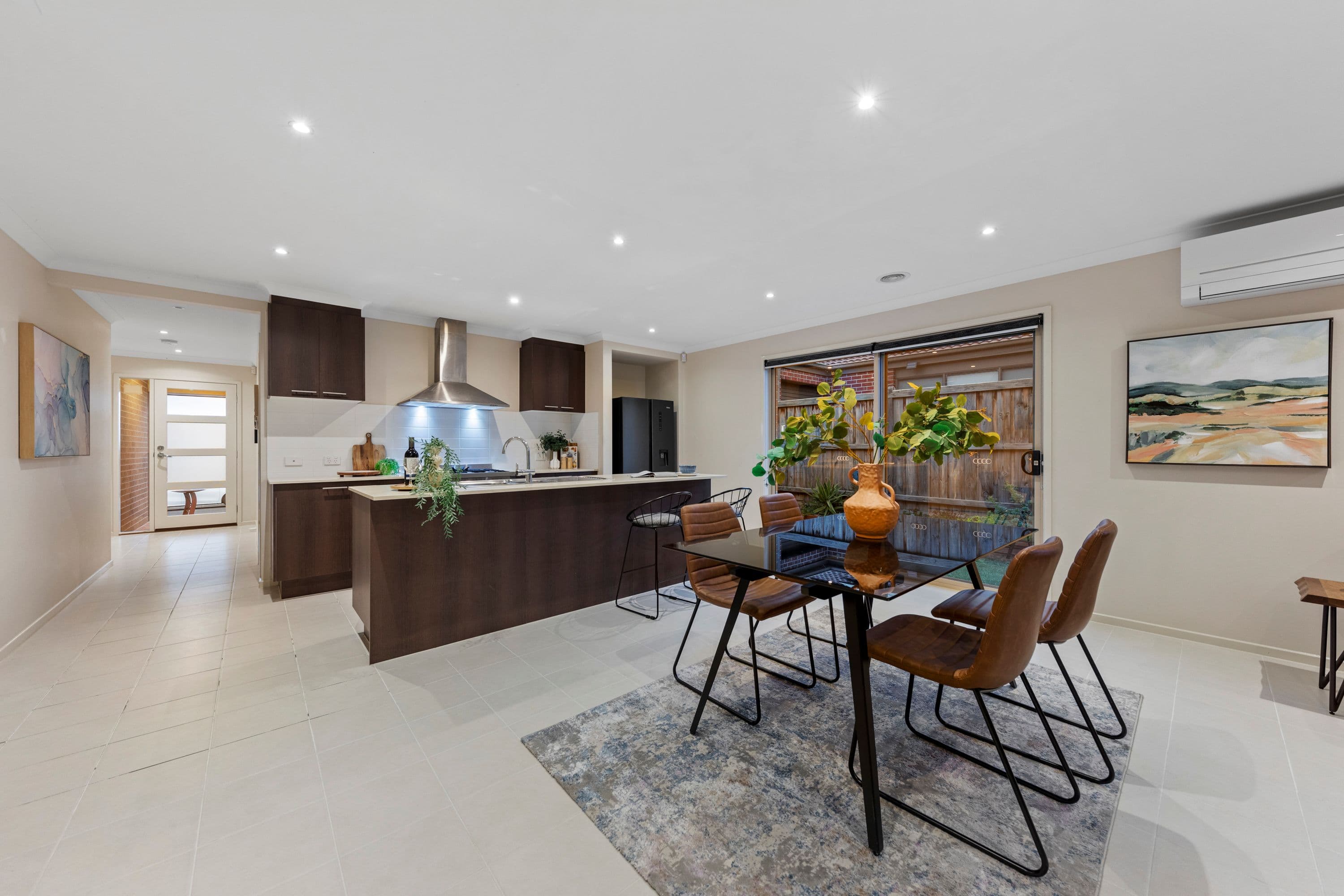 24 Meadowlea Crescent, Pakenham VIC 3810, Pakenham - Thumbnail 3