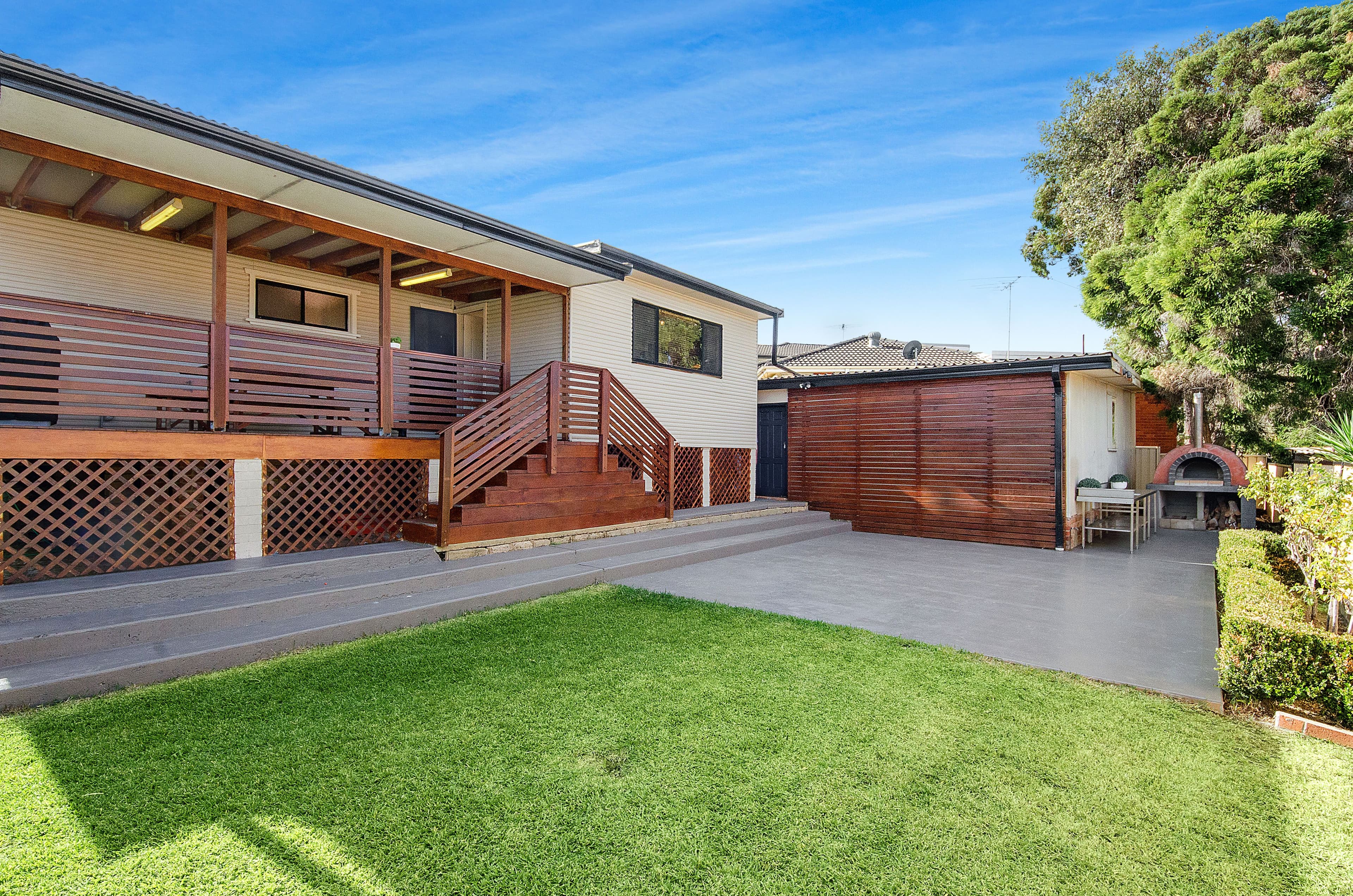17 Lofts Avenue, Roselands - Thumbnail 6