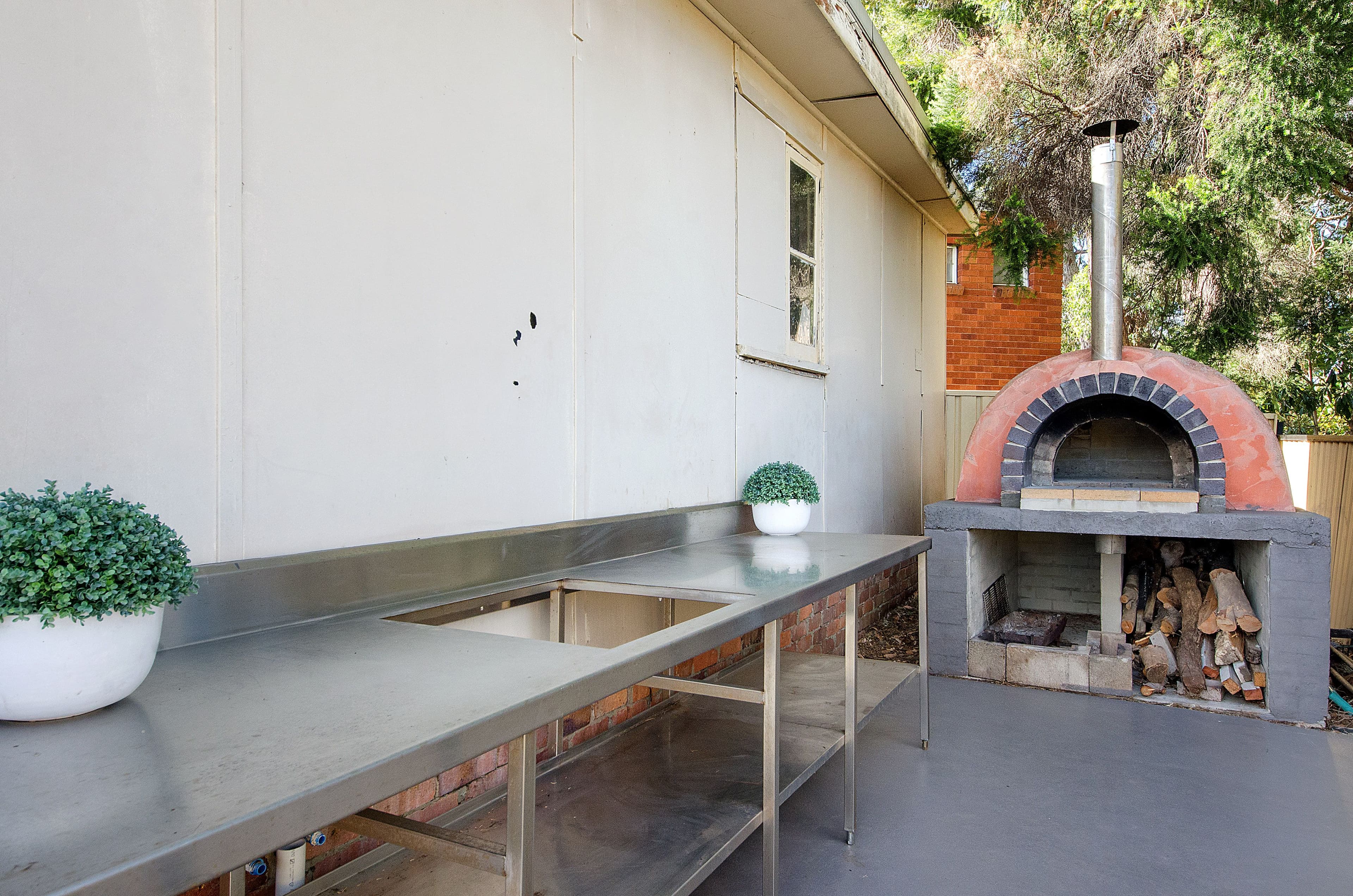 17 Lofts Avenue, Roselands - Thumbnail 7