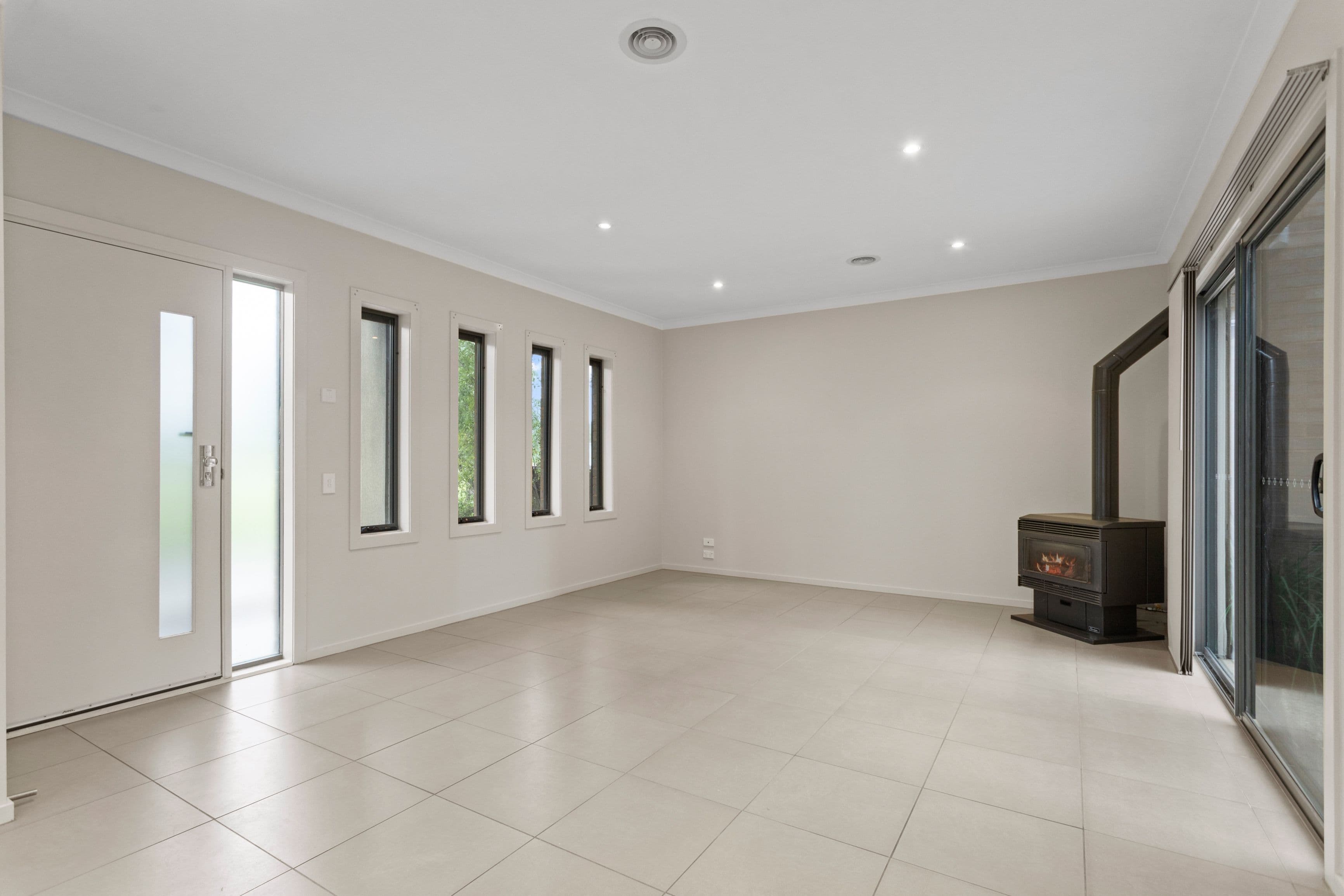12 Helios Walk, Epping VIC 3076, Epping - Thumbnail 6