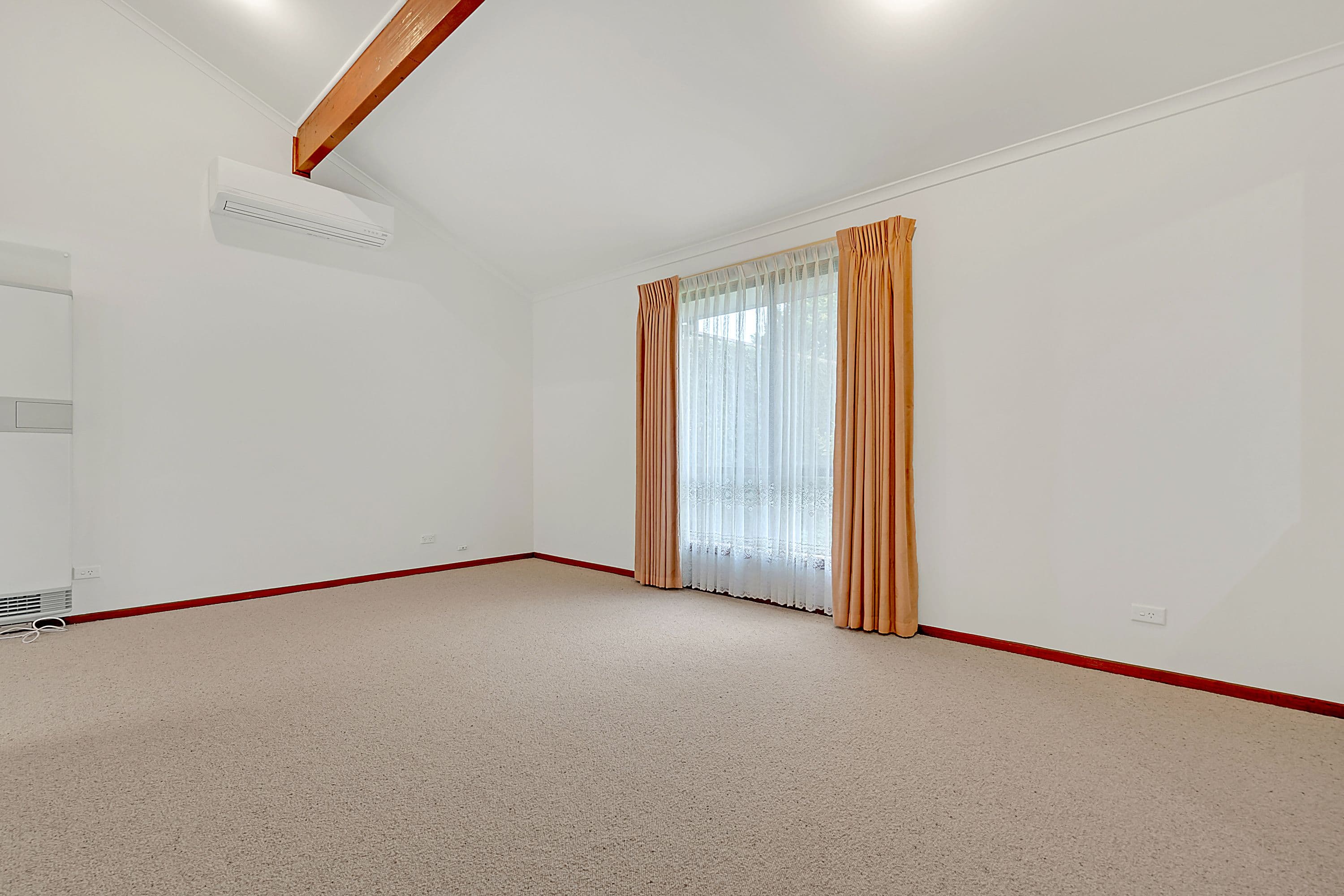 10 Rosanna Court, Craigieburn VIC 3064, Craigieburn - Thumbnail 4