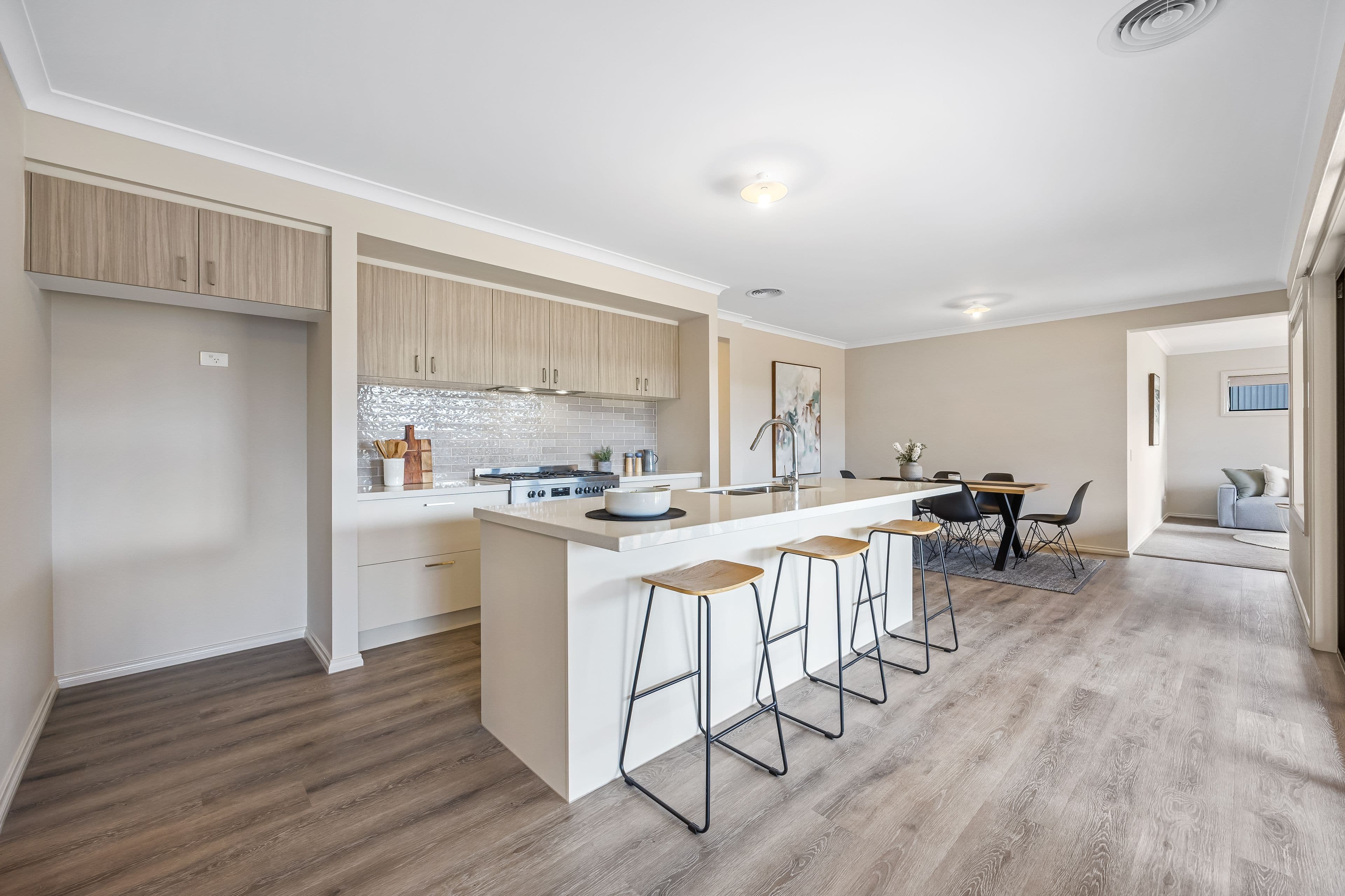 34 Hains Close, Beaufort VIC 3373, Beaufort - Thumbnail 4