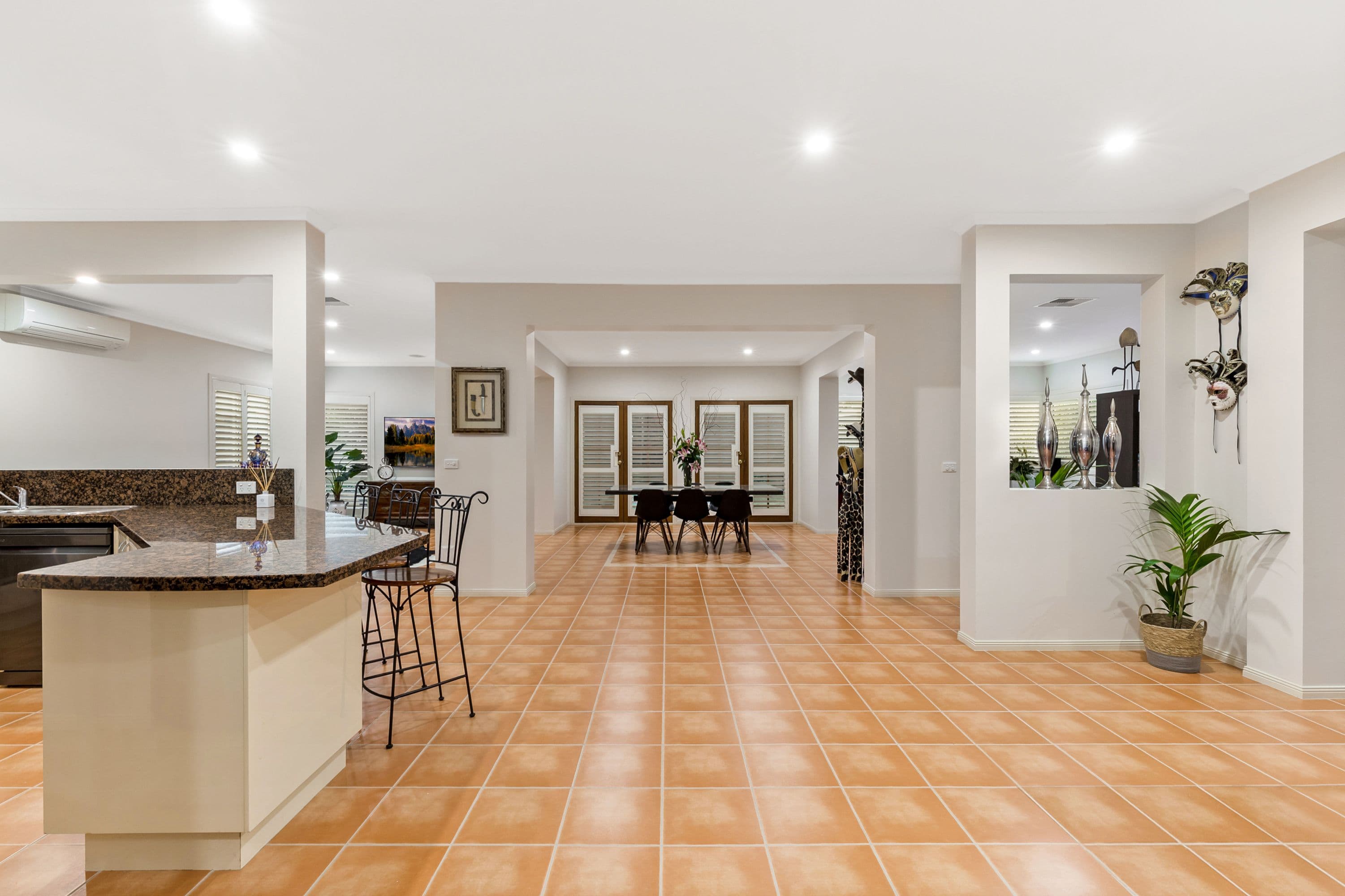 17 Hermitage Place, Rowville VIC 3178, Rowville - Thumbnail 5