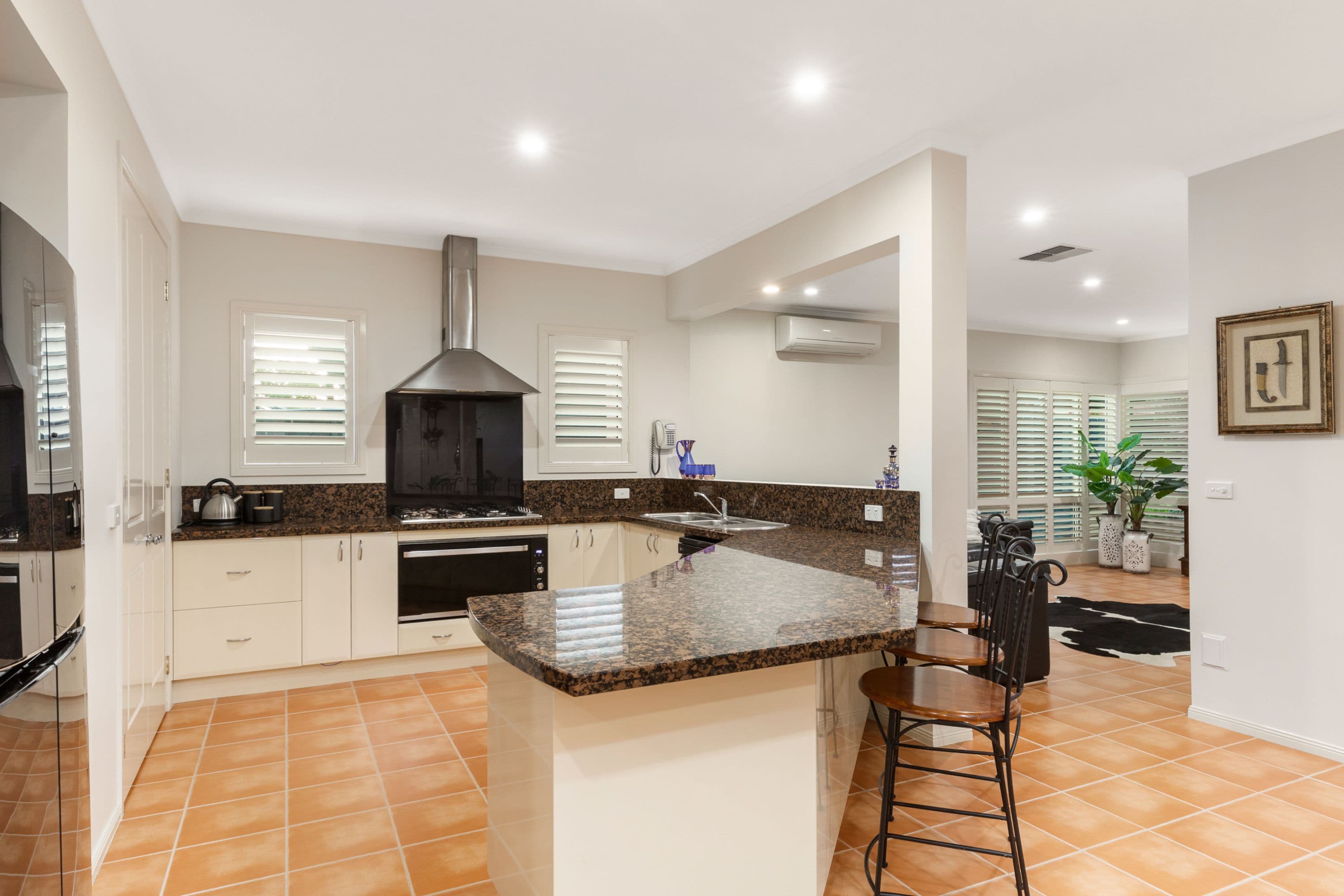 17 Hermitage Place, Rowville VIC 3178, Rowville - Thumbnail 6