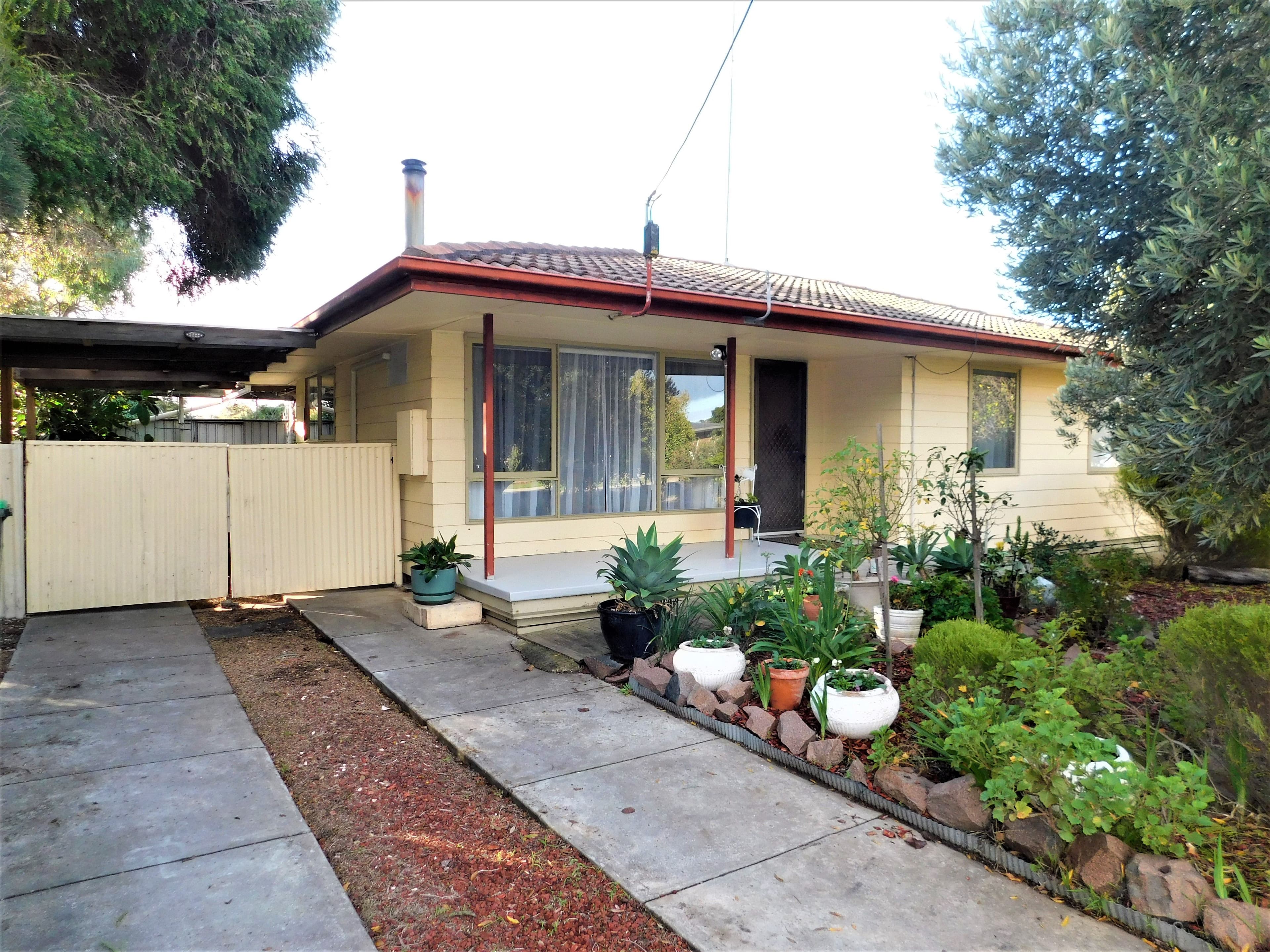 7 Bertha Street, Bordertown SA 5268, Bordertown - Image 1