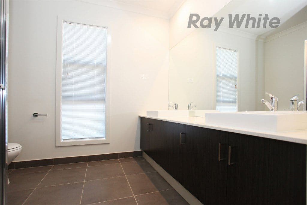 5 Baker Street, POINT COOK VIC 3030, Point Cook - Thumbnail 6