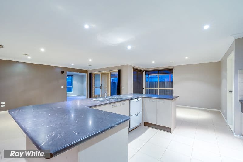 15 DANFIELD Drive, Tarneit VIC 3029, Tarneit - Thumbnail 7