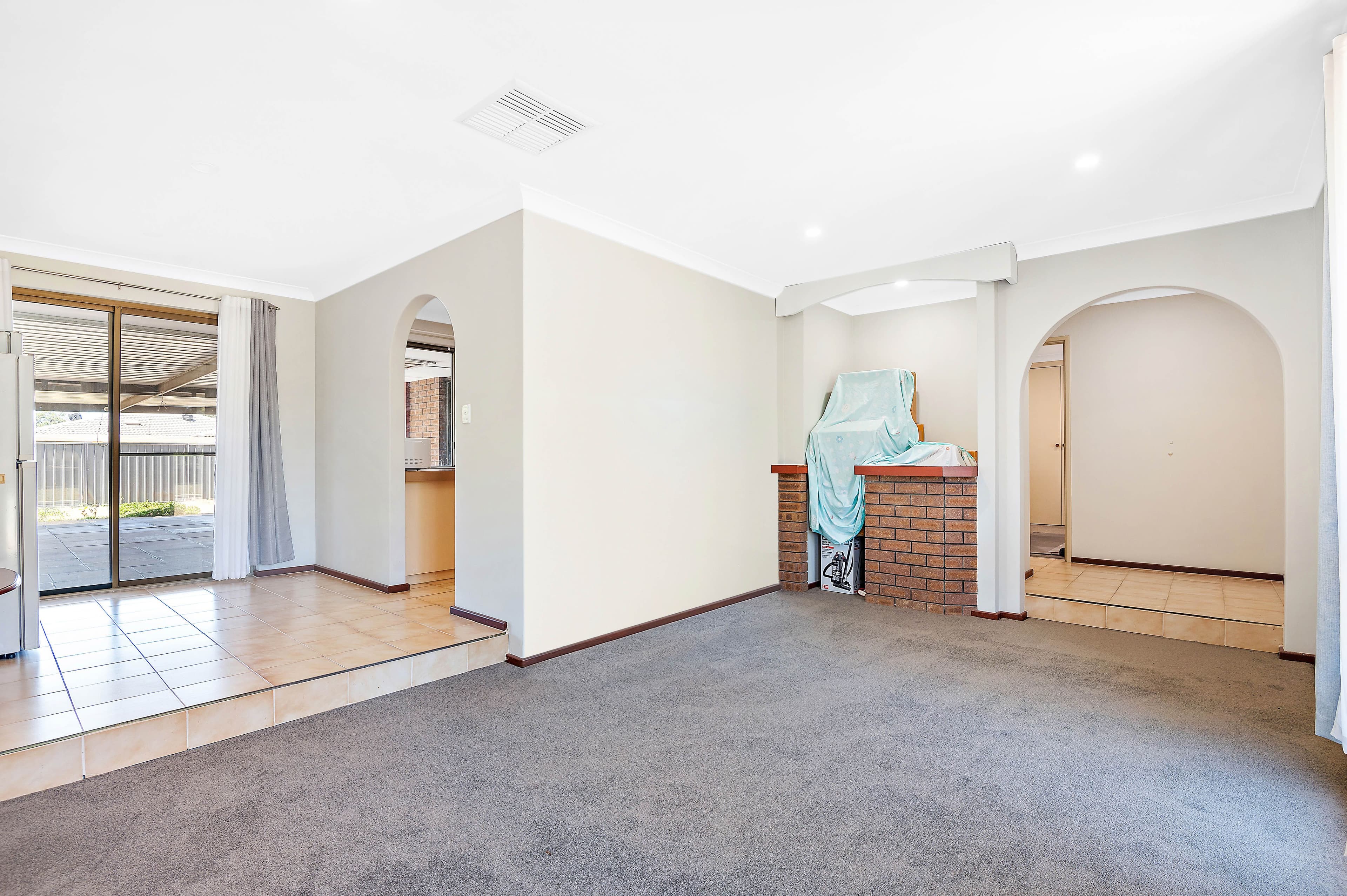 30 Kellar Way, Thornlie WA 6108, Thornlie - Thumbnail 4
