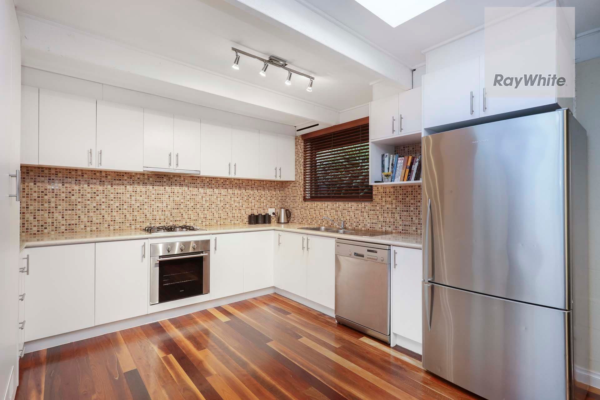 4 Colden Court, Gladstone Park VIC 3043, Gladstone Park - Thumbnail 5