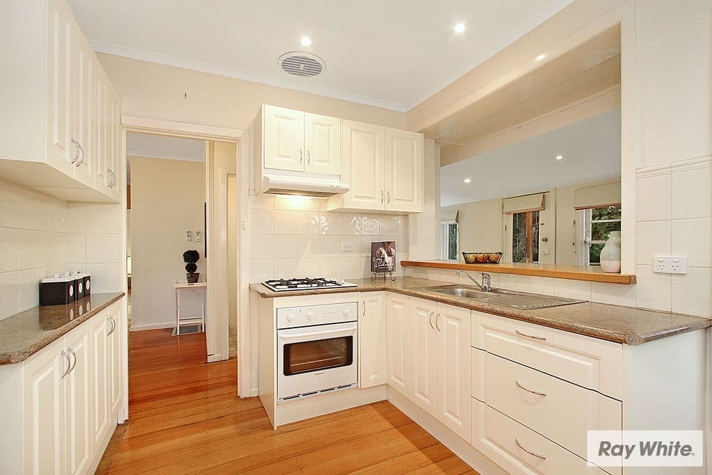 20 SWINBURNE Avenue, Mooroolbark VIC 3138, Mooroolbark - Thumbnail 5