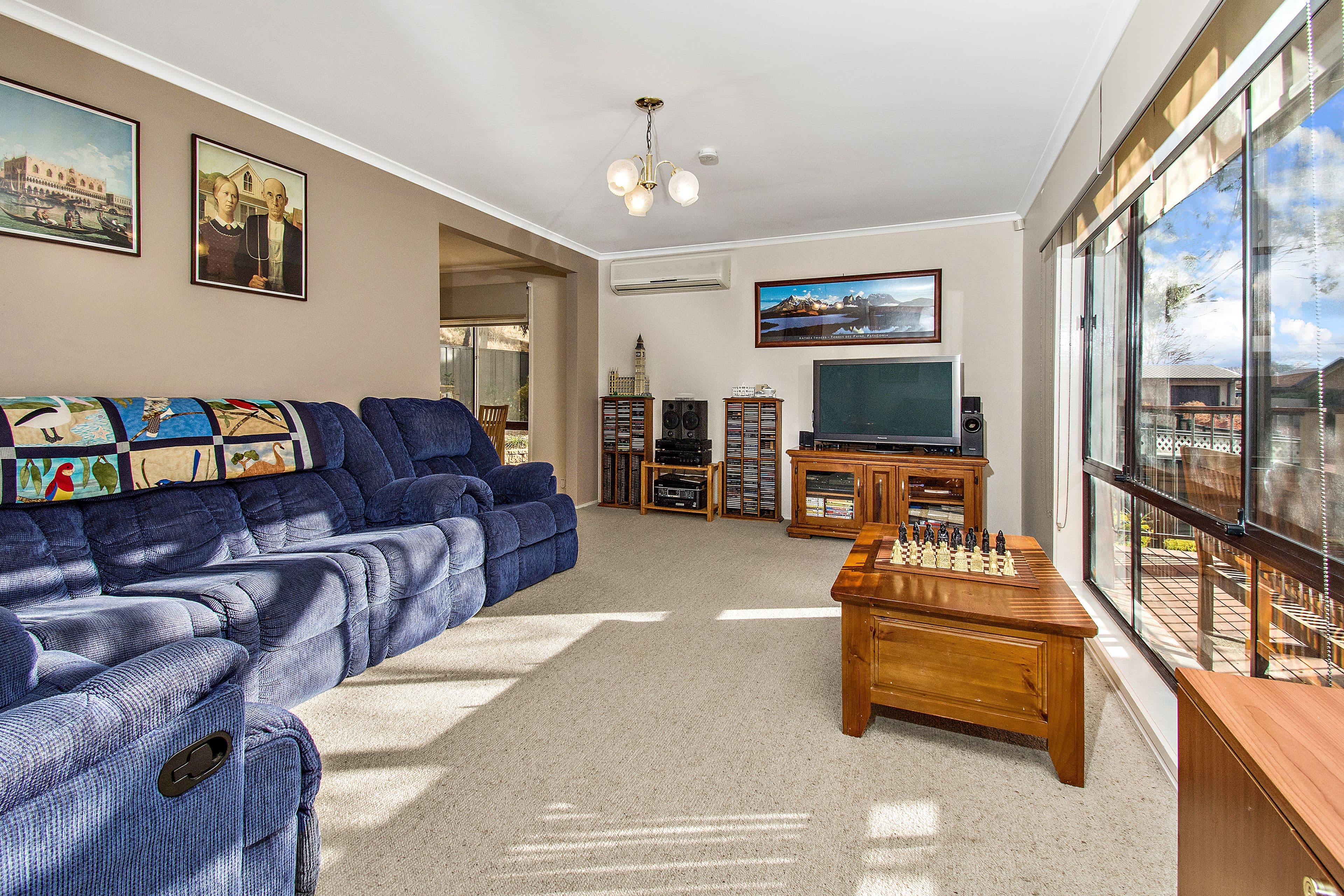 11 Wolfingham Place, Isabella Plains ACT 2905, Isabella Plains - Thumbnail 3