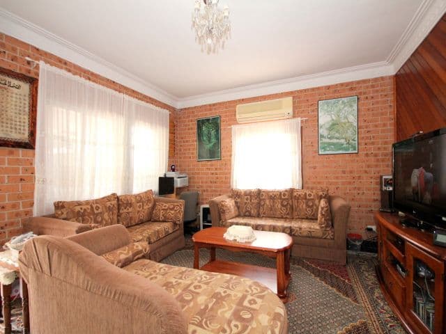 29 Hampden Road, LAKEMBA NSW 2195, Lakemba - Thumbnail 4