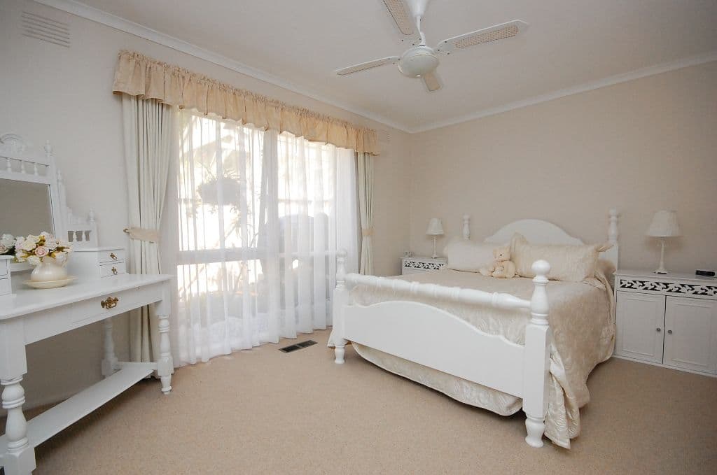 4 Loris Street, SILVAN VIC 3795, Silvan - Thumbnail 8