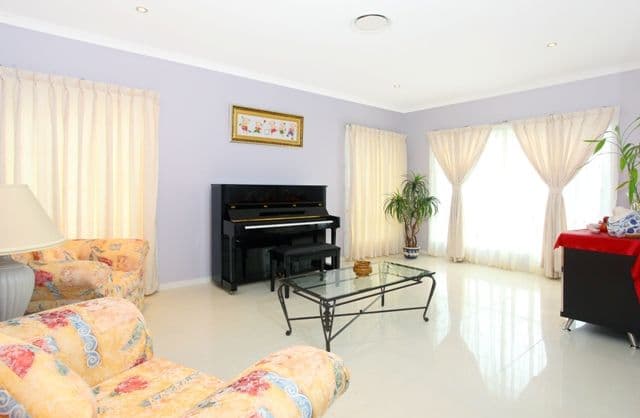 22 Culgoora Crescent, REEDY CREEK QLD 4227, Reedy Creek - Thumbnail 4