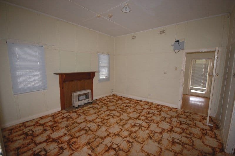 45 Merrigal Street, Griffith NSW 2680, Griffith - Thumbnail 8