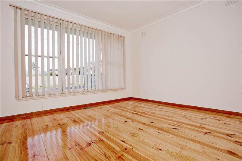 1 Oxford Street, WHITTINGTON VIC 3219, Whittington - Thumbnail 2