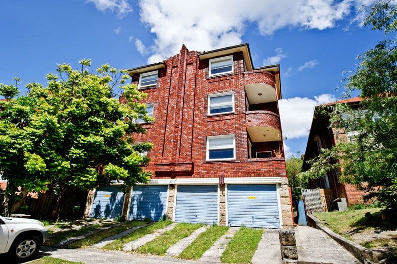 50 Sir Thomas Mitchell Road, BONDI BEACH NSW 2026, Bondi Beach - Thumbnail 2