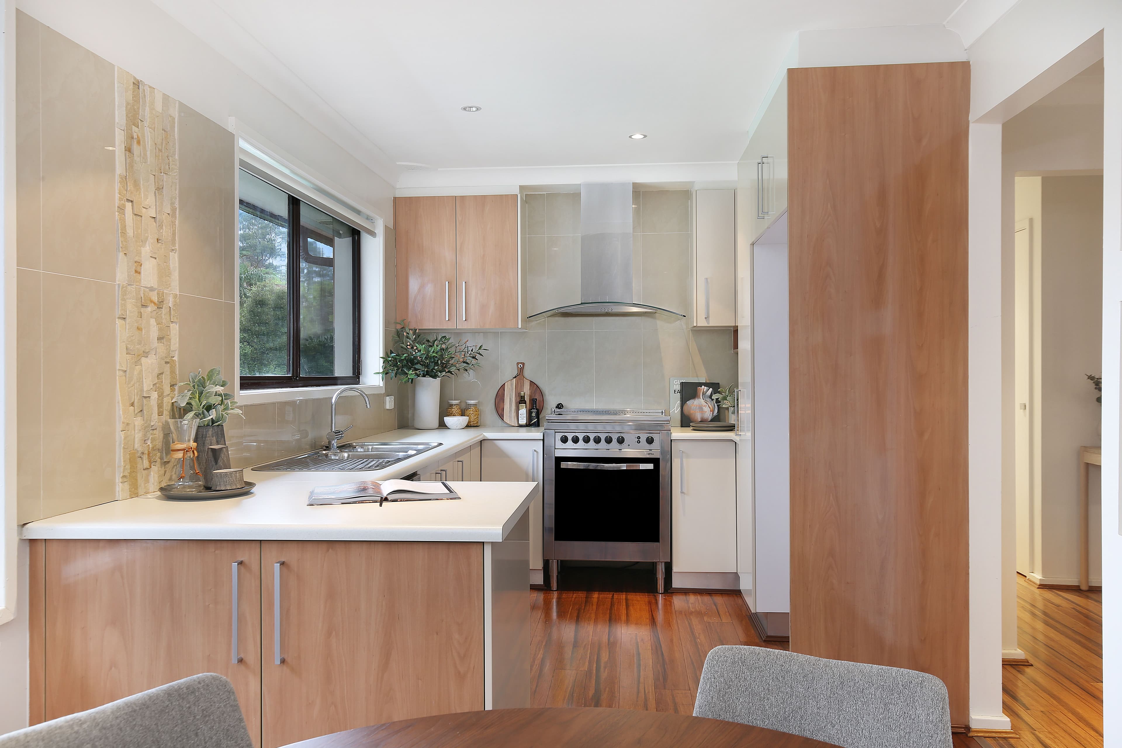 297 Farmborough Road, Farmborough Heights NSW 2526, Farmborough Heights - Thumbnail 2