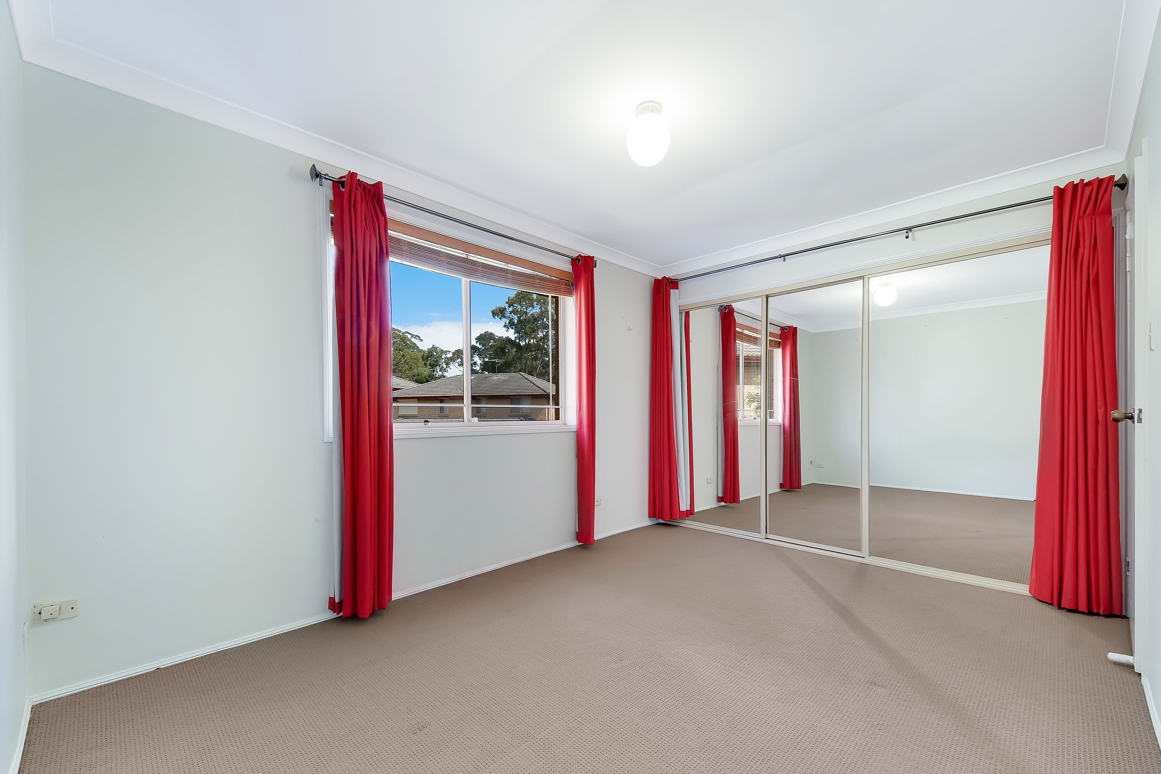 4 Westmoreland Road, Minto - Thumbnail 8