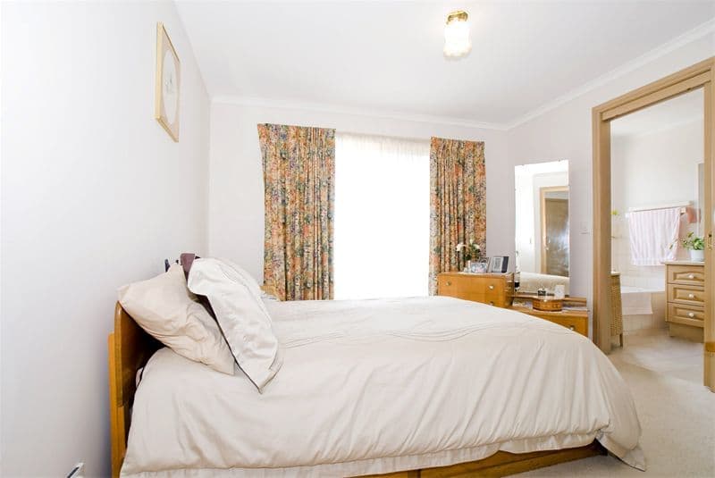 4   Edna Street, MOUNT WAVERLEY VIC 3149, Mount Waverley - Thumbnail 5