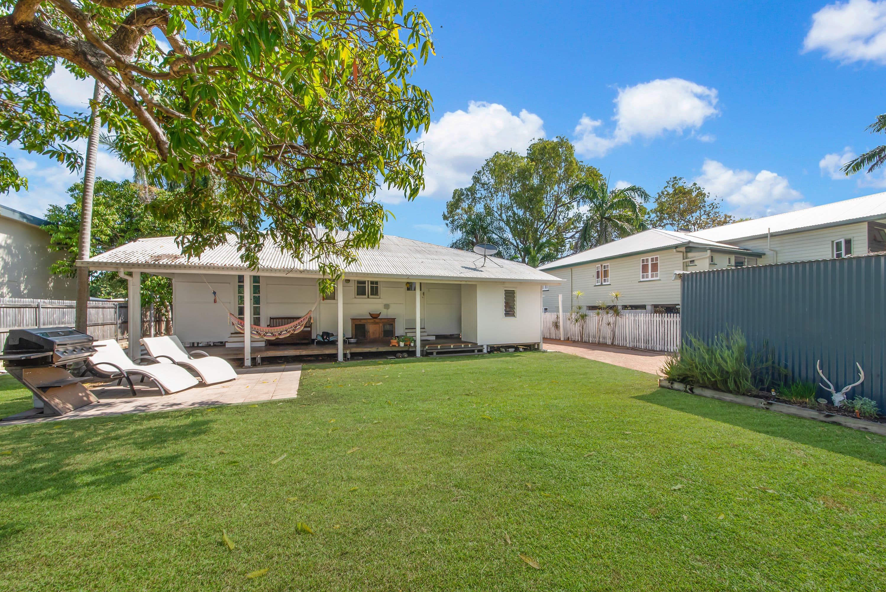 19 Granville Street, Pimlico QLD 4812, Pimlico - Image 1