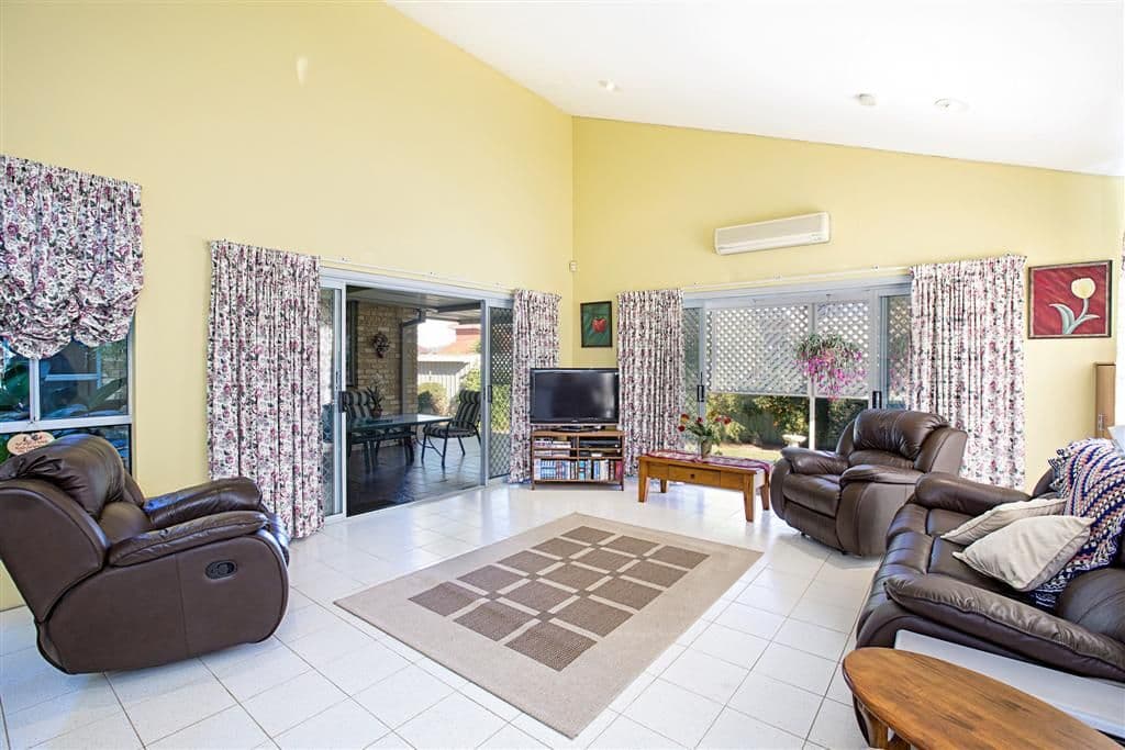 21 Luttrell Street, GLENMORE PARK NSW 2745, Glenmore Park - Thumbnail 5